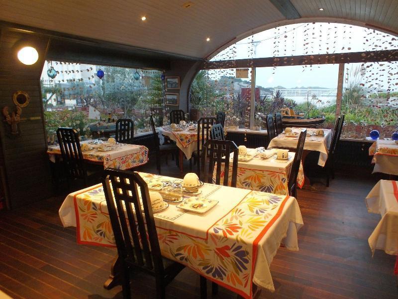Hotel - Restaurant - Salon De The Le Beausejour เทรกาสแตล ภายนอก รูปภาพ