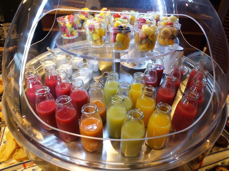 Hotel - Restaurant - Salon De The Le Beausejour เทรกาสแตล ภายนอก รูปภาพ