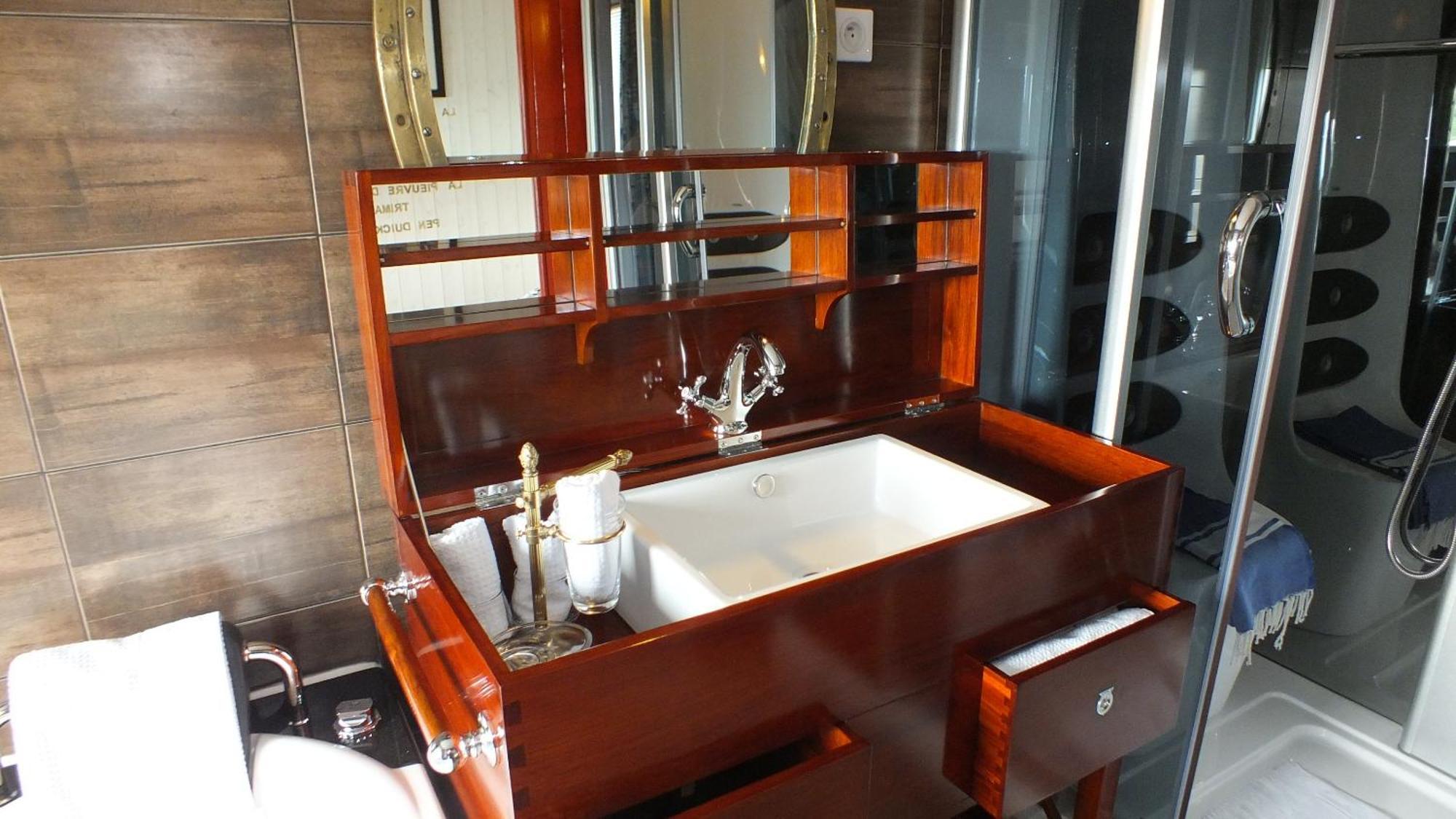 Hotel - Restaurant - Salon De The Le Beausejour เทรกาสแตล ห้อง รูปภาพ